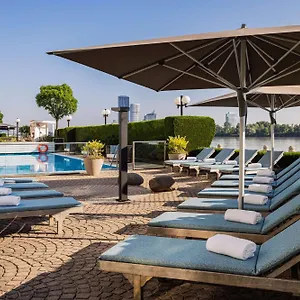 Hilton Waterfront Hotel Vienne