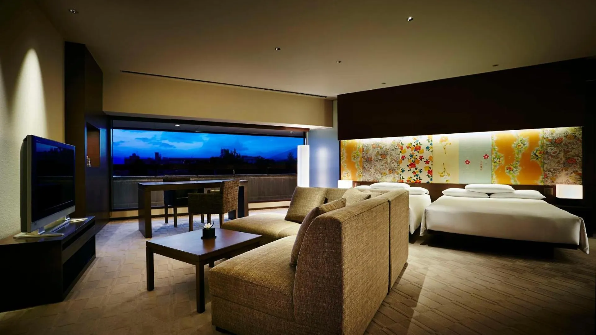 Отель Hyatt Regency Киото 5*,